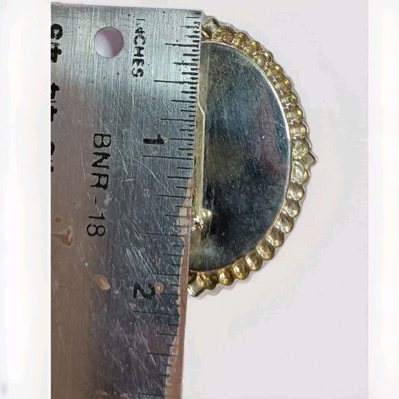 Vintage Cameo Brooch Christmas Candy Cane Pin Pendant Jewelry Holiday Festive - Picture 5 of 6